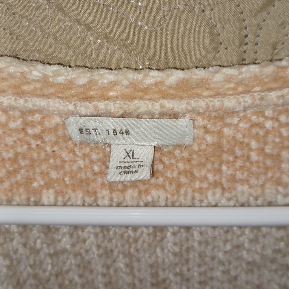 Cardigan - Picture 2 of 3